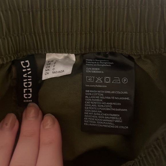 Cargo pants - Picture 3 of 6